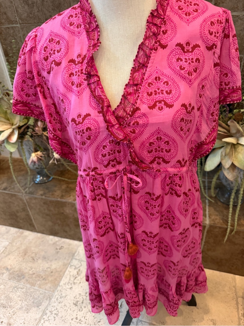 La Plague red & pink paisley dress cotton ruffled hem tie waist M